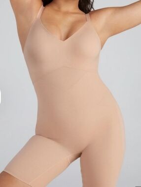 HONEYLOVE Seamless Nude Shaping Bodysuit with Adjustable Straps NWOT XL